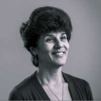 Olga Gandelman headshot